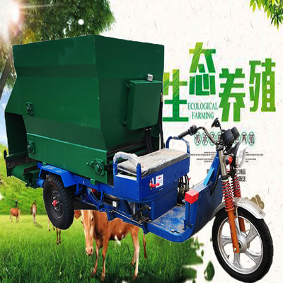 移動式家畜飼料撒料車 方便實用的機械化規模撒料解決方案